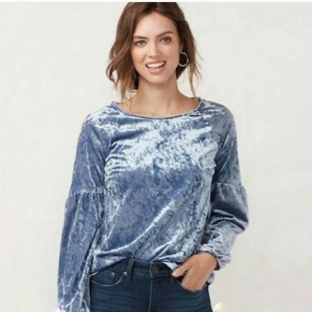 LC Lauren Conrad Light Blue Crushed Velvet Top Extra Small